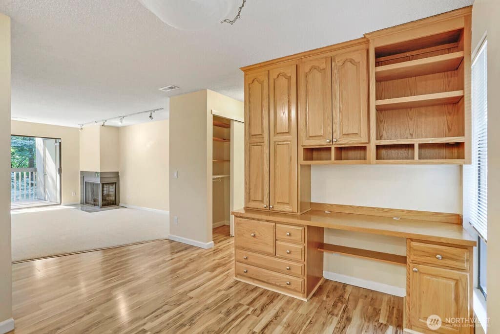 Photo of 10819 NE 37th Place #227, Bellevue, WA 98004 (MLS # 2564811)