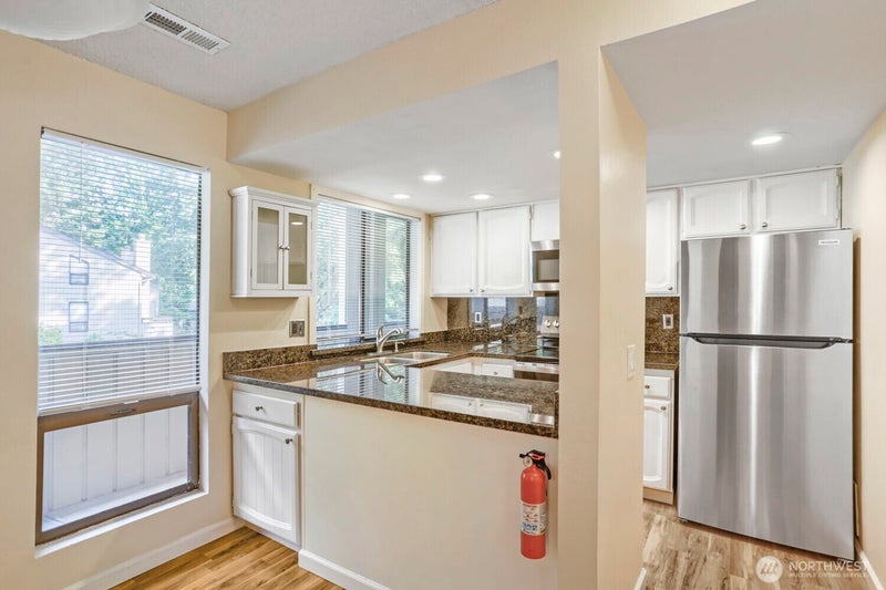 10819 NE 37th Place 227