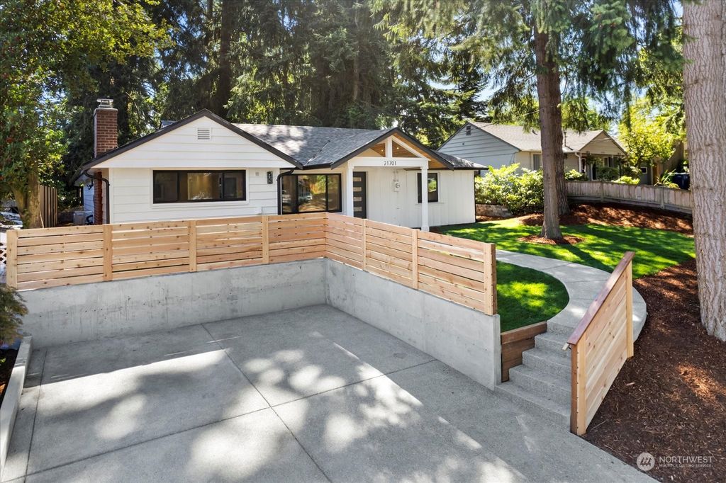 Photo of 21701 55th Avenue W, Mountlake Terrace, WA 98043 (MLS # 2147566)