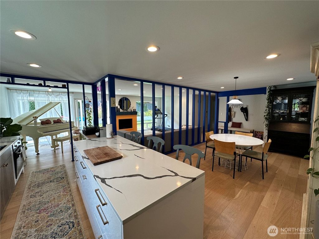 Photo of 1255 169th Avenue NE, Bellevue, WA 98008 (MLS # 2422122)