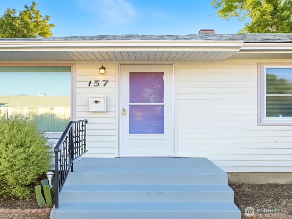 Photo of 157 Boyer Drive, Walla Walla, WA 99362 (MLS # 2443097)