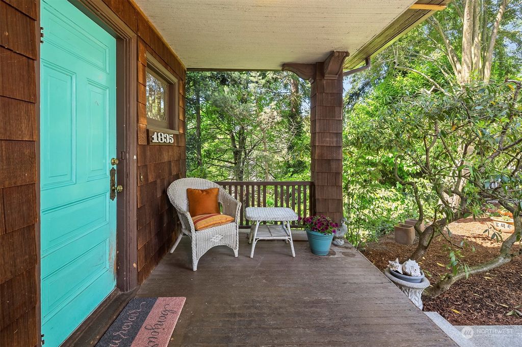 Photo of 1835 7th Avenue W, Seattle, WA 98119 (MLS # 2128545)