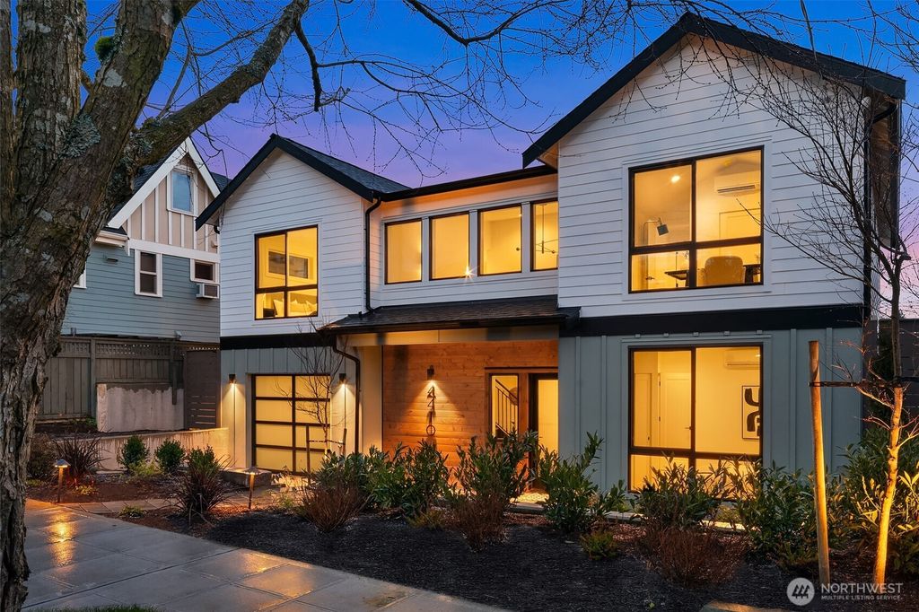 Photo of 4410 Eastern Avenue NE, Seattle, WA 98105 (MLS # 2480226)