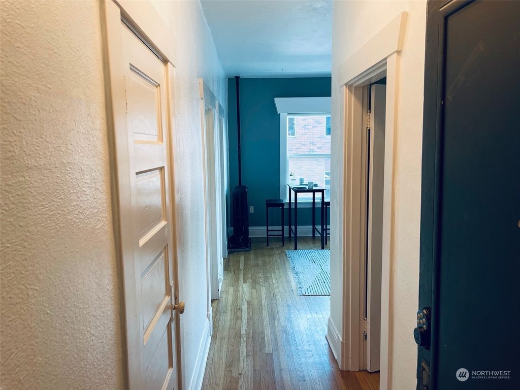 Photo of 905 NE 43rd Street #312, Seattle, WA 98105 (MLS # 2054443)