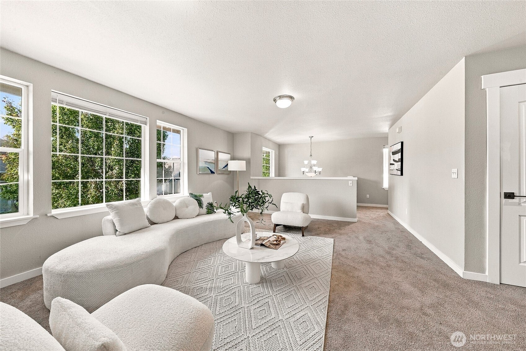 213 Phoenix Avenue SW