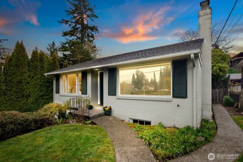 Photo of 3442 40th Avenue W, Seattle, WA 98199 (MLS # 2496180)