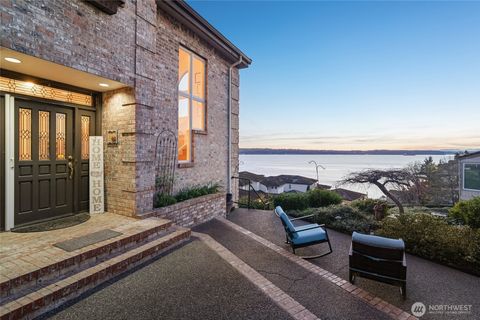 Photo of 6412 E Side Drive NE #S, Tacoma, WA 98422 (MLS # 2500501)