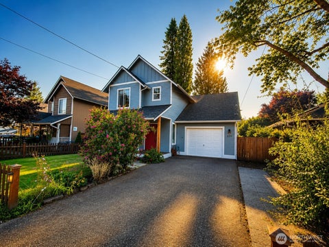 Photo of 820 Mill Avenue, Snohomish, WA 98290 (MLS # 2564546)