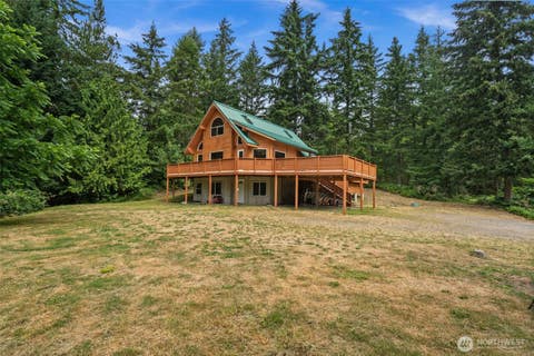 Photo of 6577 NW Northridge Lane, Bremerton, WA 98312 (MLS # 2549846)