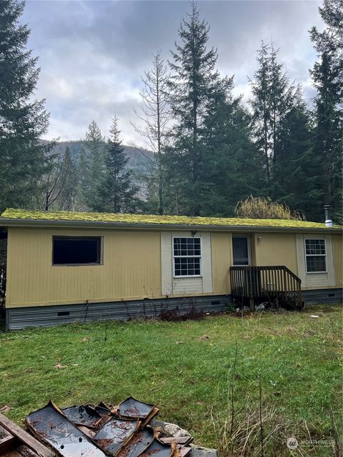901 Ruby Valley Court Maple Falls WA 98266