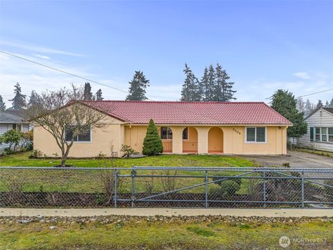 5704 109th Street SW Lakewood WA 98499