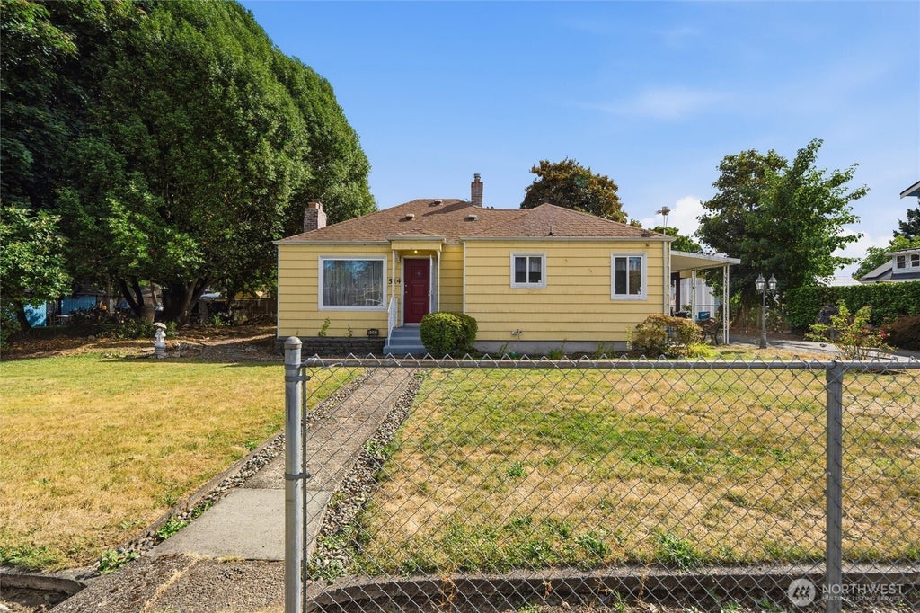 Photo of 514 Violet Meadow Street S, Tacoma, WA 98444 (MLS # 2575378)