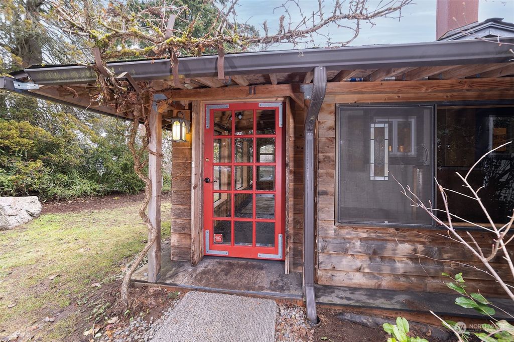 Photo of 4311 S 342nd Street, Auburn, WA 98001 (MLS # 2030921)
