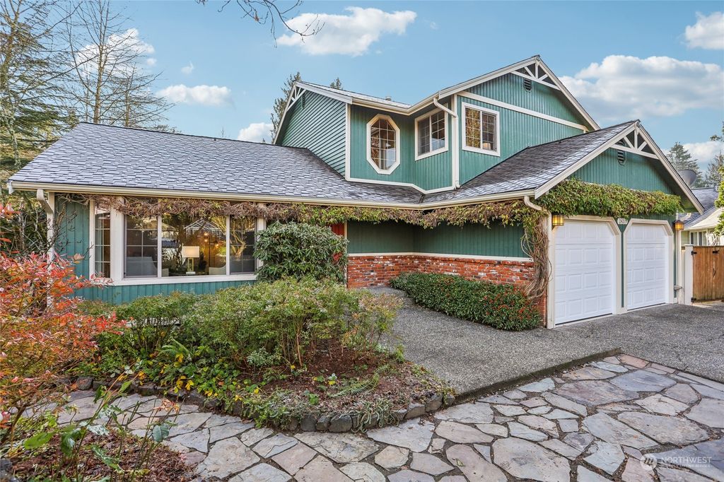 Photo of 24219 15th Place SE, Bothell, WA 98021 (MLS # 2306286)