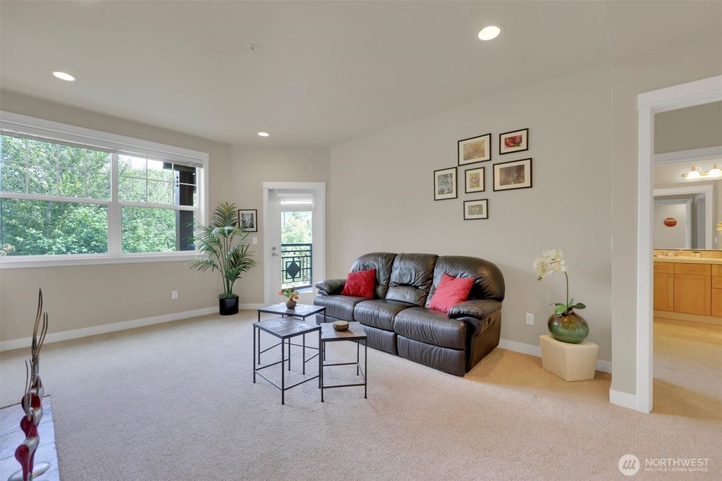 listing image 9362587911288028982