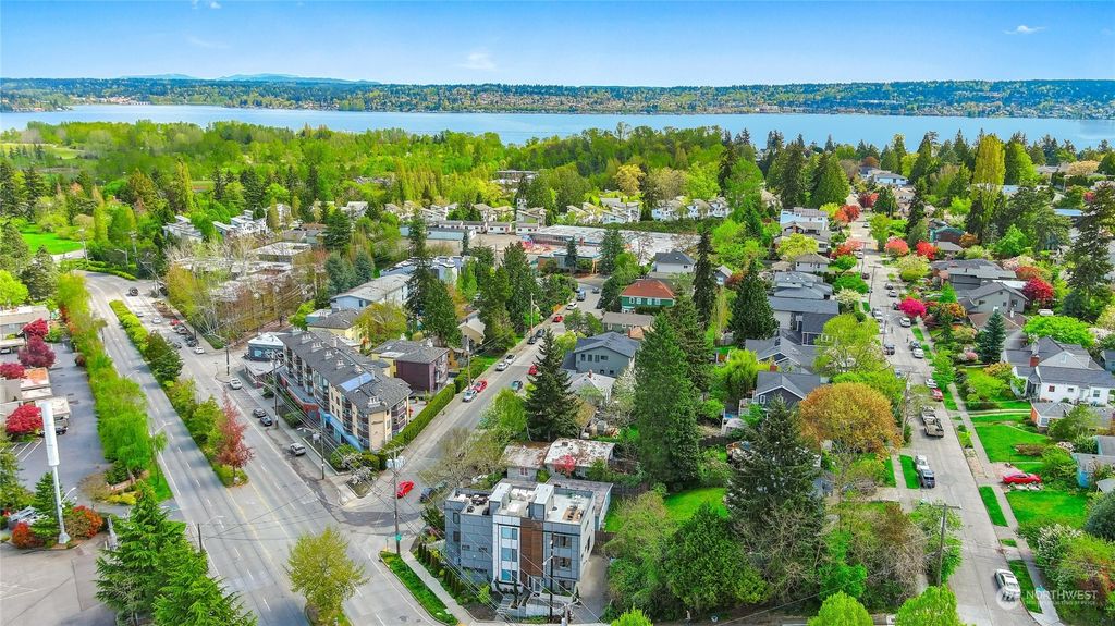 Photo of 6112 57th Avenue NE, Seattle, WA 98115 (MLS # 2300653)
