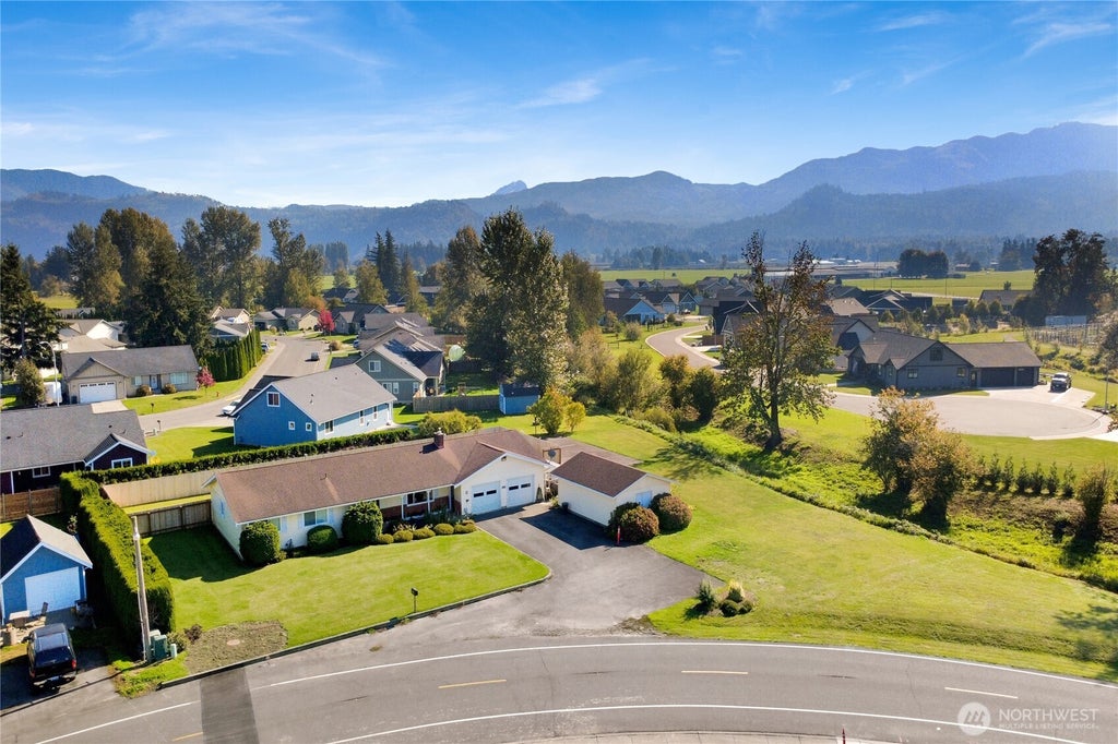 Photo of 1440 Sumas Avenue, Sumas, WA 98295 (MLS # 2592358)