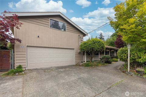 10517 109th Avenue SW Tacoma WA 98498