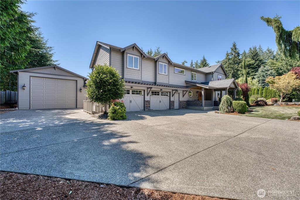 Photo of 802 Jewil Dr. DR, Fox Island, WA 98333 (MLS # 2551294)