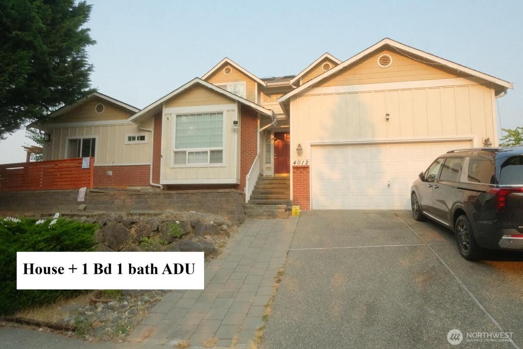 Photo of 4012 122nd Avenue SE, Bellevue, WA 98006 (MLS # 2566530)
