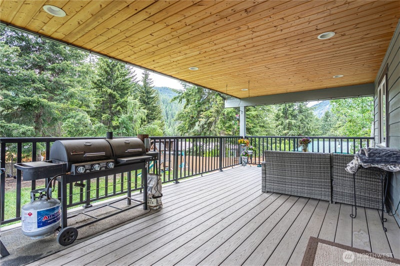 3633 Cottonwood Lane