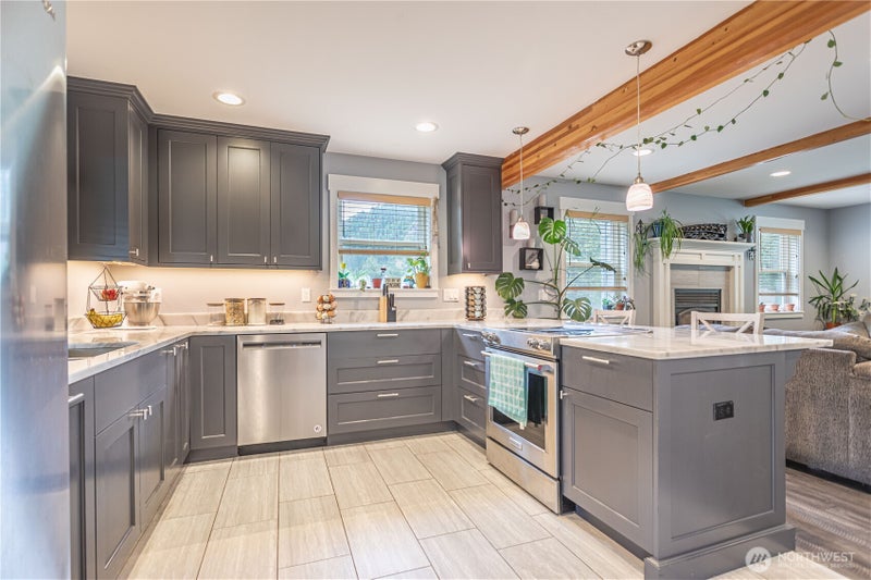 3633 Cottonwood Lane