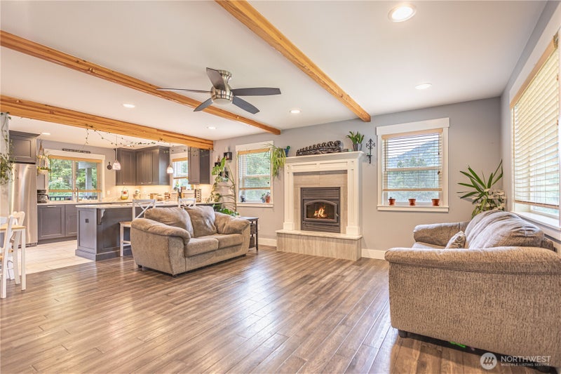 3633 Cottonwood Lane
