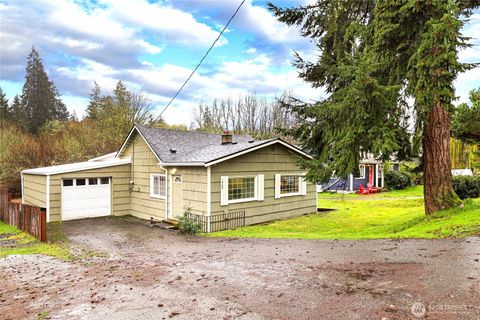 Photo of 1505 Retsil Road SE, Port Orchard, WA 98366 (MLS # 2493467)