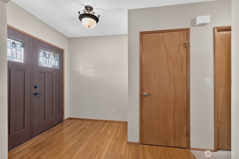 3005 Roosevelt Avenue