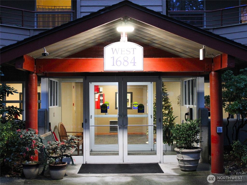 Photo of 1750 152nd Avenue NE #W-211, Bellevue, WA 98007 (MLS # 2464361)