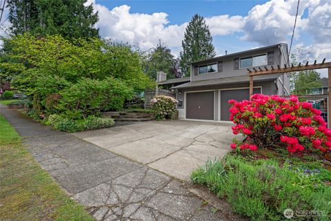 Photo of 3809 NE 86th Street, Seattle, WA 98115 (MLS # 2524243)