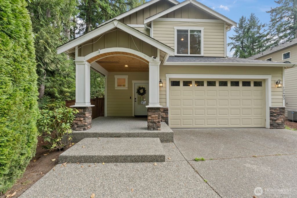 Photo of 12403 17th Ave Ave SE, Everett, WA 98208 (MLS # 2430590)