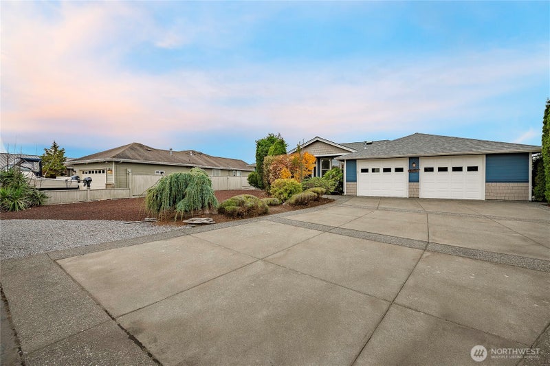 8135 Coquitlam Place