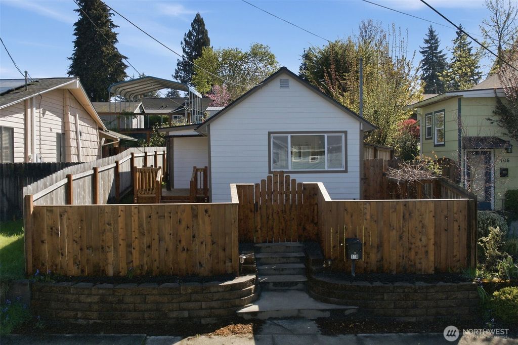 Photo of 110 Olympic Ave Ave, Bremerton, WA 98312 (MLS # 2508989)