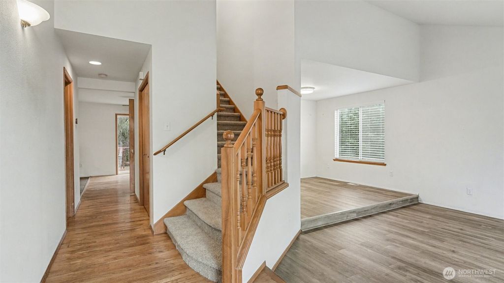 Photo of 12606 SE 265th Place, Kent, WA 98030 (MLS # 2440018)