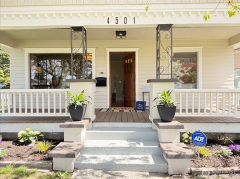 Photo of 4501 Pacific Avenue, Tacoma, WA 98418 (MLS # 2549856)