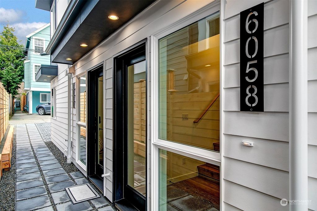 Photo of 6058 41st Avenue SW, Seattle, WA 98136 (MLS # 2210903)