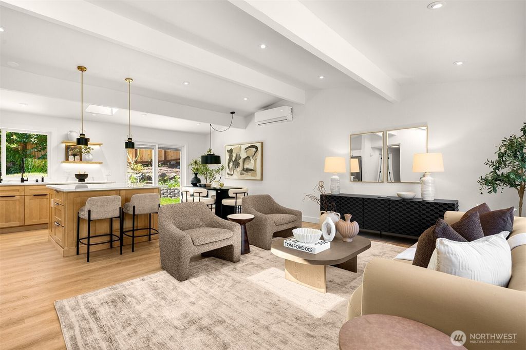 Photo of 1513 3rd Place, Kirkland, WA 98033 (MLS # 2467498)