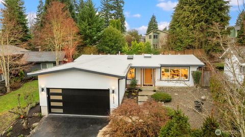 Photo of 1513 3rd Place, Kirkland, WA 98033 (MLS # 2467498)