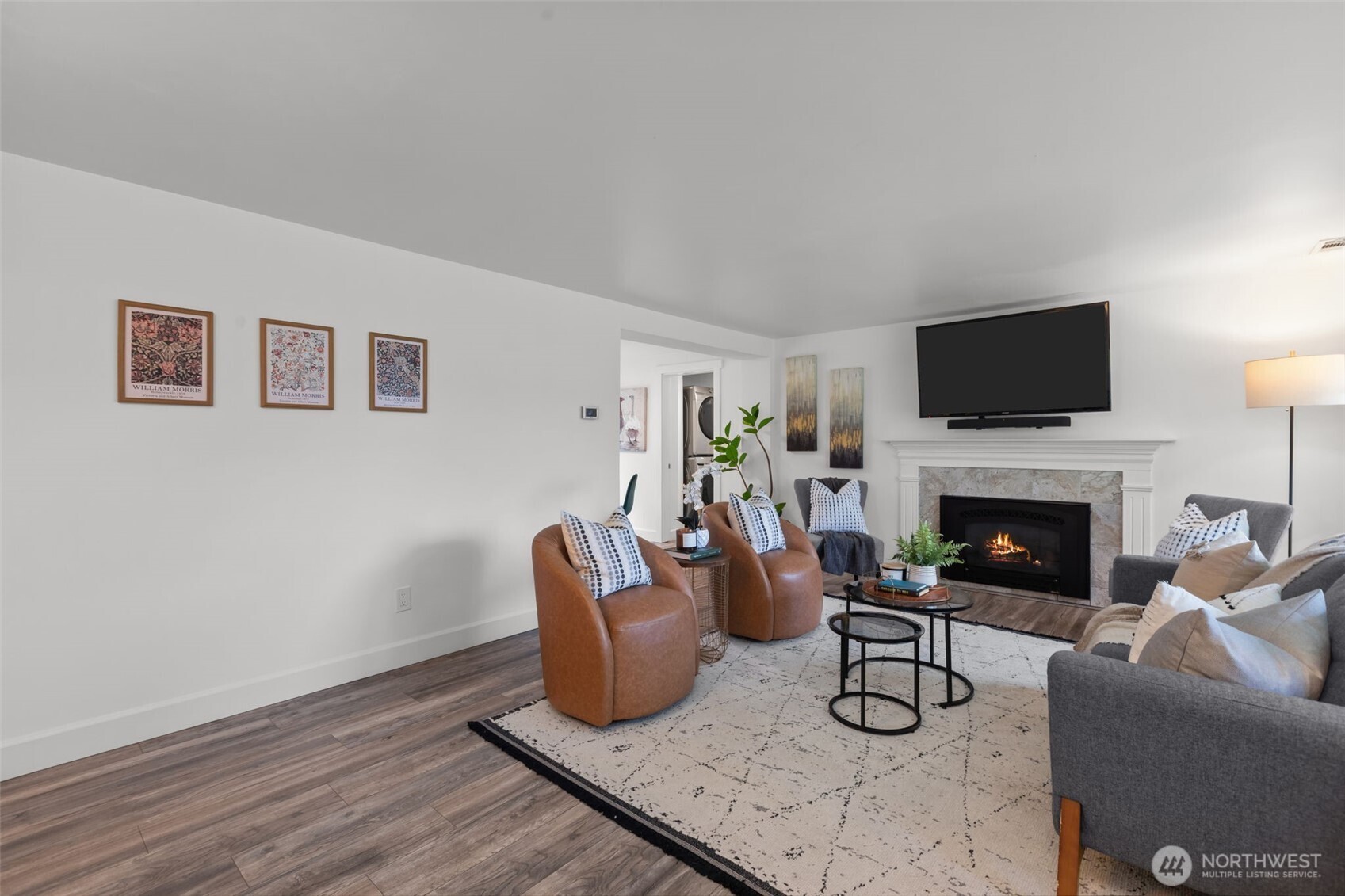 16142 Midvale Avenue N