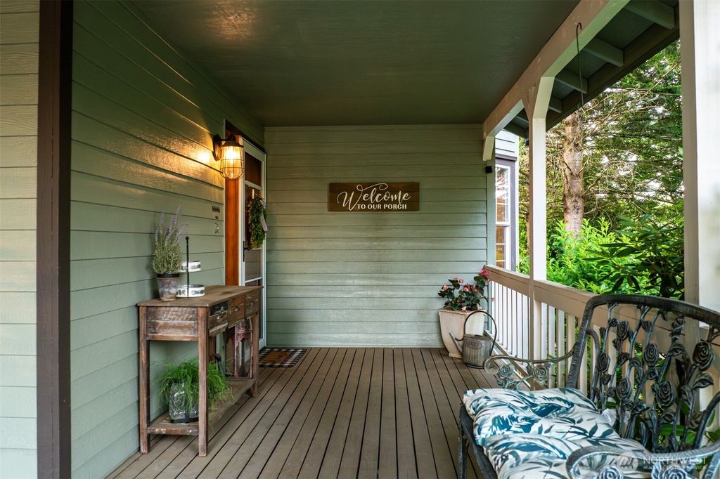 Photo of 2012 NE 193rd Court, Vancouver, WA 98684 (MLS # 2477207)