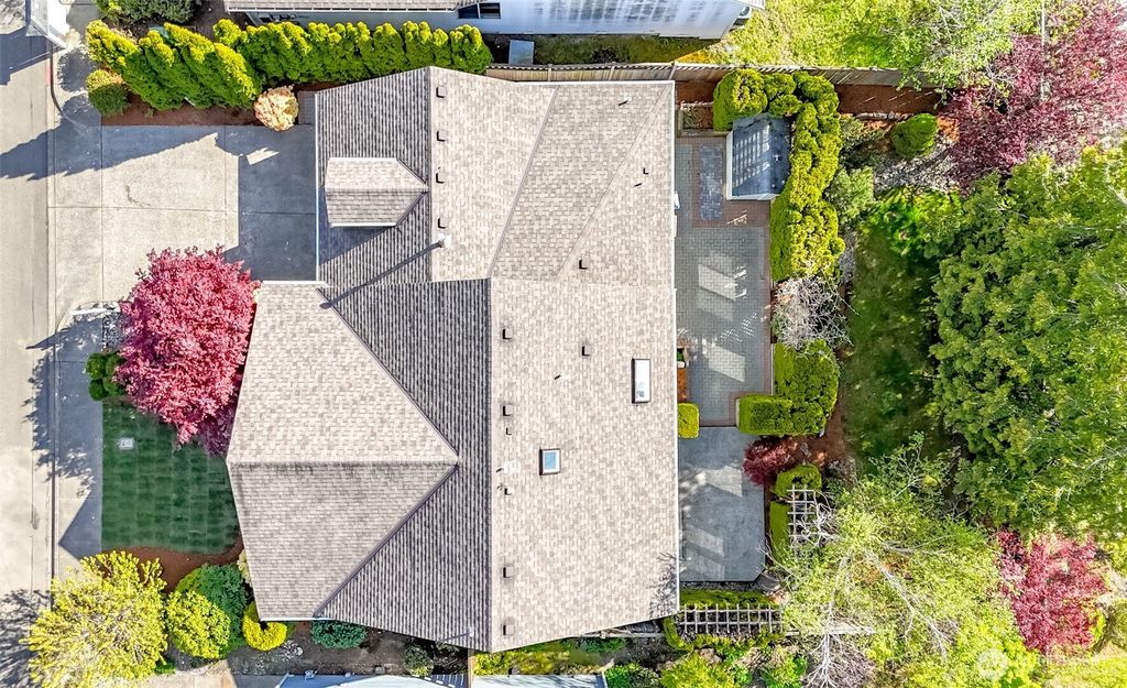 Photo of 3306 View Point Circle NE, Tacoma, WA 98422 (MLS # 2512959)