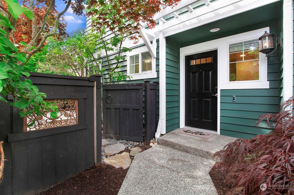 Photo of 2900 NW 85th Street, Seattle, WA 98117 (MLS # 2242038)