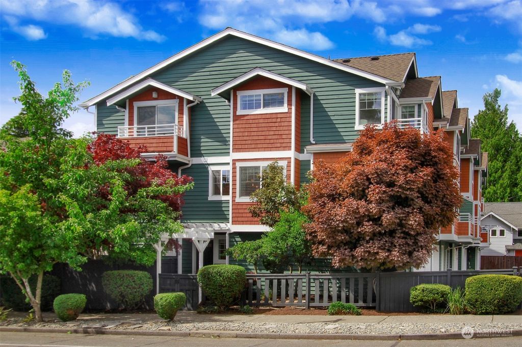 Photo of 2900 NW 85th Street, Seattle, WA 98117 (MLS # 2242038)