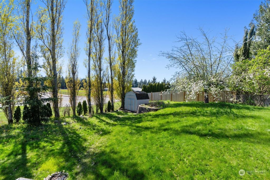 Photo of 828 94th Avenue SE, Lake Stevens, WA 98258 (MLS # 2224024)