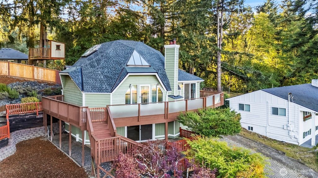 Photo of 6901 82nd Avenue NW, Gig Harbor, WA 98335 (MLS # 2445156)
