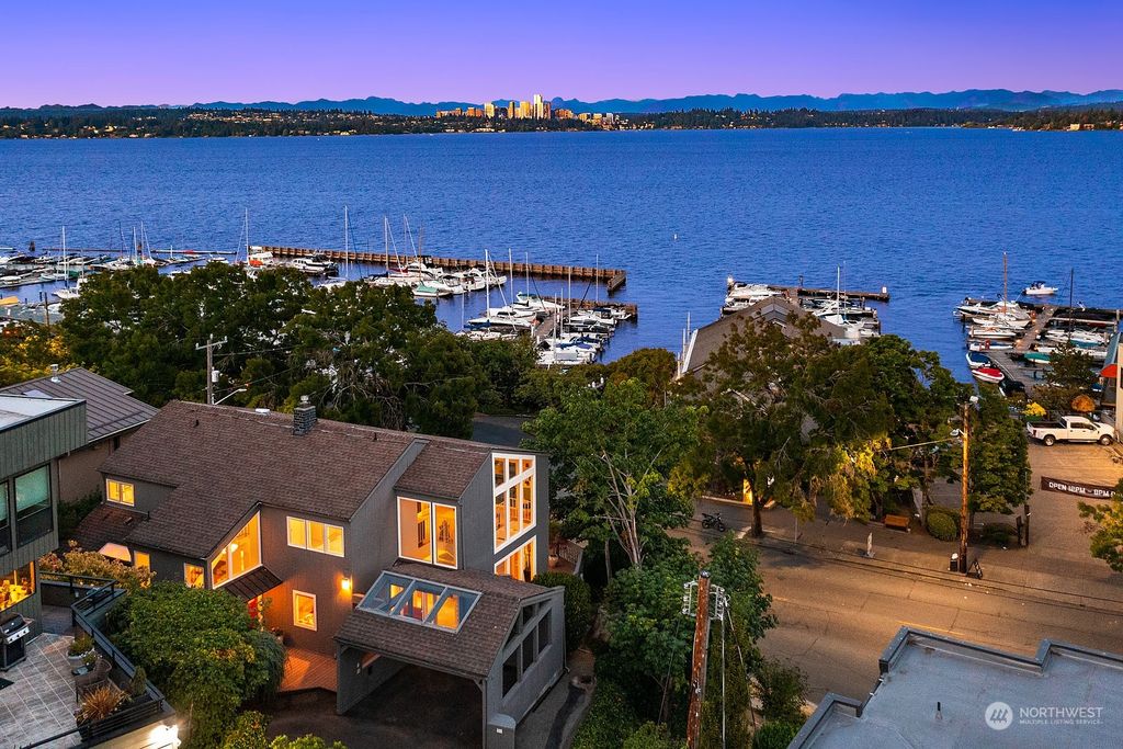 Photo of 201 Lake Washington Boulevard, Seattle, WA 98122 (MLS # 2143600)