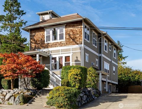 Photo of 400 NE 50th Street, Seattle, WA 98105 (MLS # 2442050)