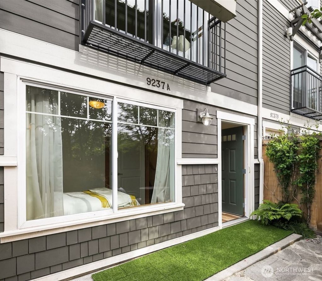 Photo of 9237 17th Avenue SW #A, Seattle, WA 98106 (MLS # 2478178)