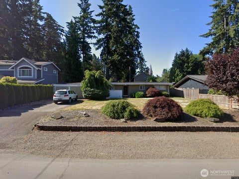 Photo of 12635 NE 73rd Street, Kirkland, WA 98033 (MLS # 2586523)